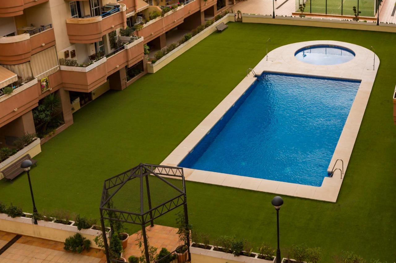 Appartamento Apartamento Malaga Jalon Esterno foto